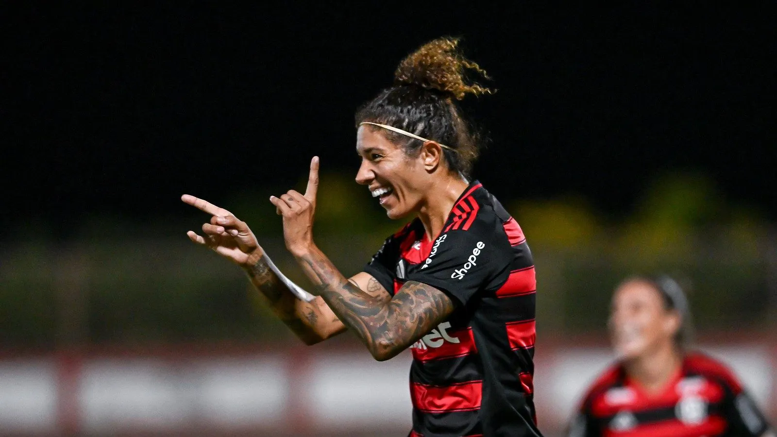 Cristiane em ação pelo Flamengo no Brasileirão Feminino