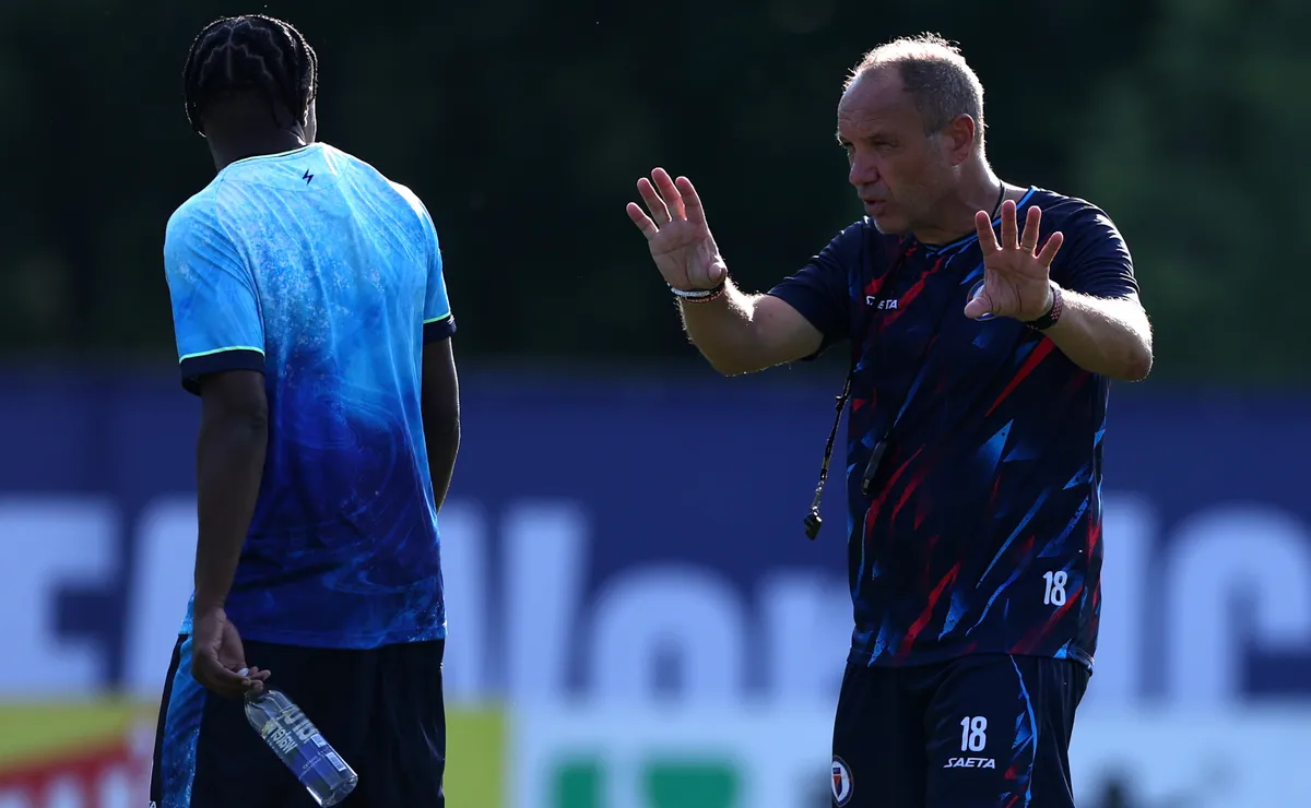 Escalação do Haiti: Sébastien Migné define mudanças para a estreia na Copa do Mundo