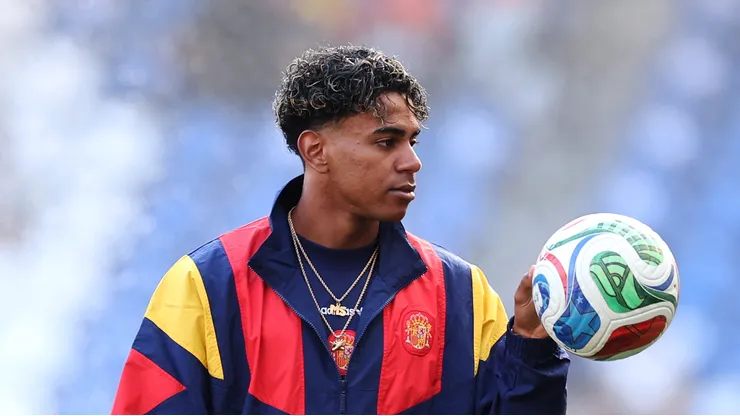 LA CORUNA, SPAIN - JUNE 04: Lamine Yamal of Spain looks on prior to the international friendly match between Spain and Iraq at Riazor Stadium on June 04, 2026 in La Coruna, Spain. (Photo by Florencia Tan Jun/Getty Images)