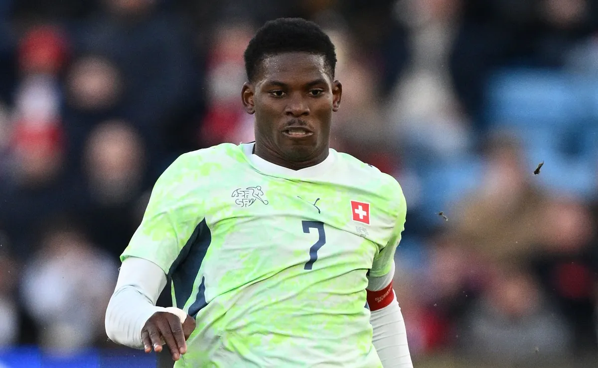 Embolo se salva da estreia decepcionante da Suíça diante do Catar, na Copa do Mundo