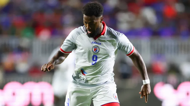 Duckens Nazon é o maior artilheiro da história do Haiti