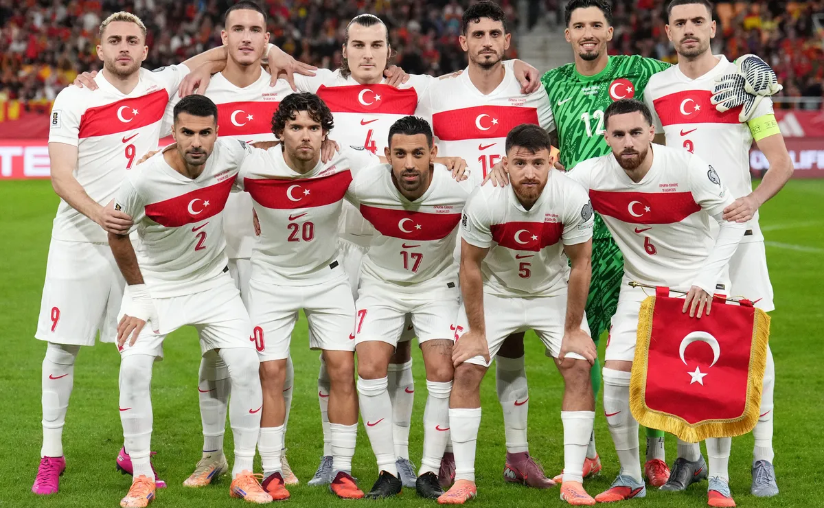 Confira a provável escalação da Turquia para a estreia na Copa do Mundo diante da Austrália
