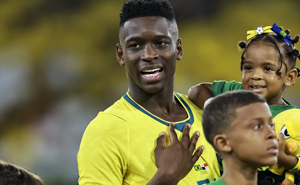 Luiz Henrique admite nervosismo e valoriza empate na estreia do Brasil na Copa do Mundo