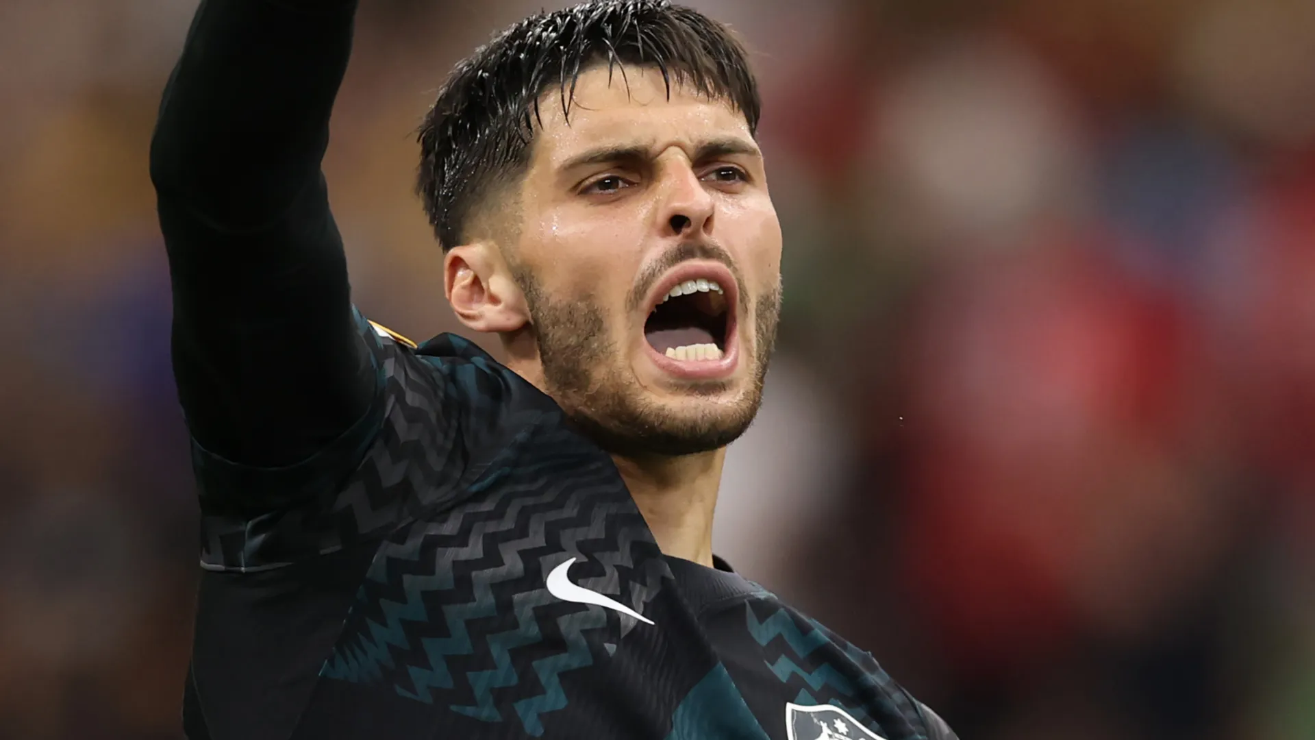 Patrick Beach deixou boa impressão na estreia – Foto: Stu Forster/Getty Images