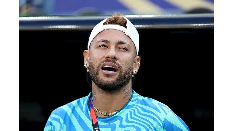 Neymar acompanhou o duelo entre Brasil e Marrocos do banco de reservas. Foto: Dan Mullan/Getty Images