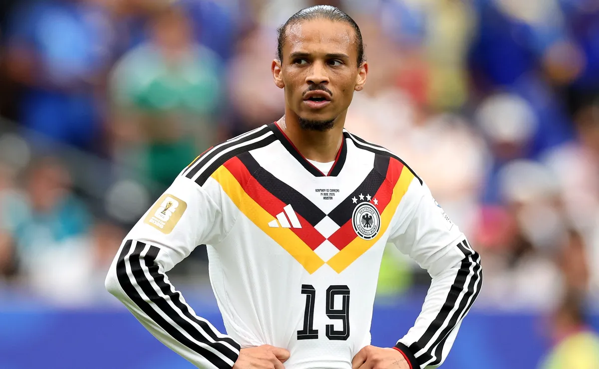 Internautas brasileiros criticam atuação de Sané em goleada da Alemanha sobre Curaçao