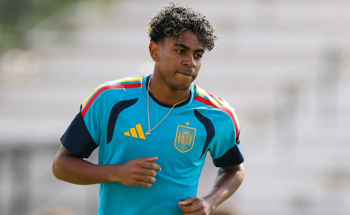 Luis de la Fuente confirma Yamal no banco para Espanha x Cabo Verde: “Poderá ter minutos”