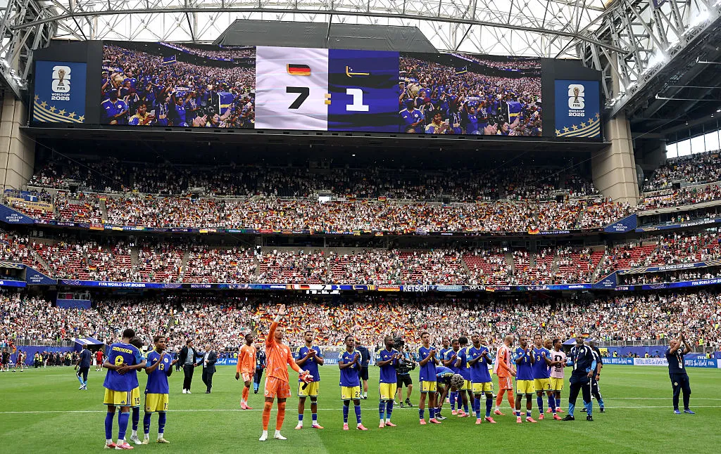 HOUSTON, TEXAS – JUNE 14: Curacao players applaud fans after the 1-7 loss during the FIFA World Cup 2026 Group E match between Germany and Curacao at Houston Stadium on June 14, 2026 in Houston, Texas. (Photo by Molly Darlington/Getty Images)