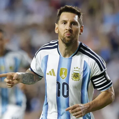 Messi inicia sexta Copa com a mesma empolgação