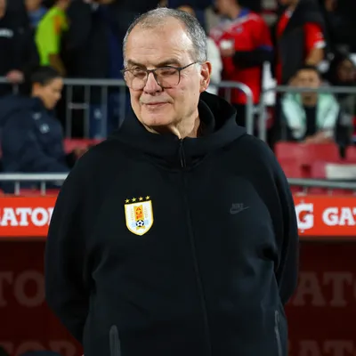 Bielsa comenta tratamento de Arrascaeta após lesão