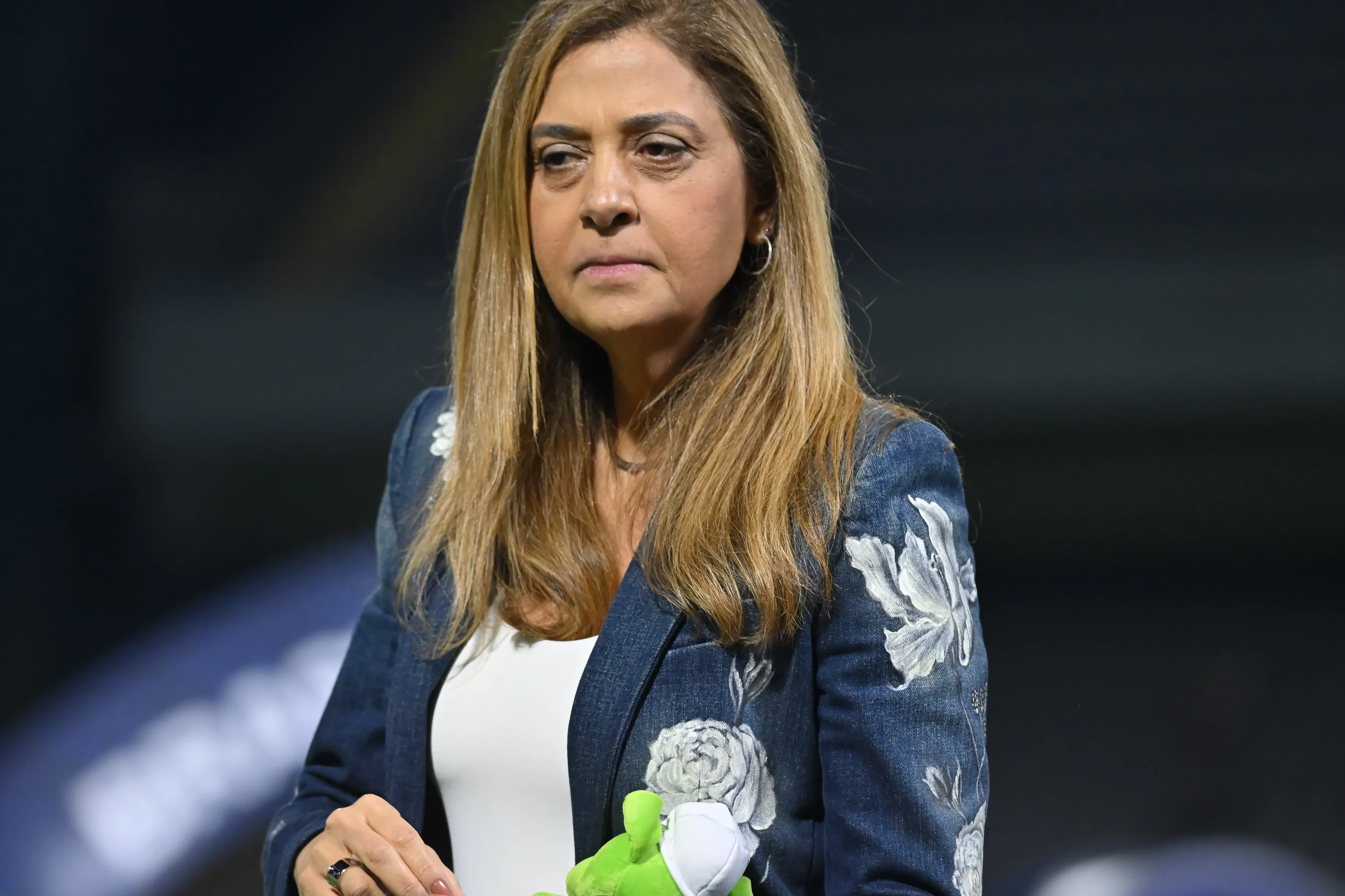 SP – BARUERI – 16/05/2026 – BRASILEIRO A 2026, PALMEIRAS X CRUZEIRO – Leila Pereira, presidente do Palmeiras antes da partida contra o Cruzeiro no estadio Arena Barueri pelo campeonato Brasileiro A 2026. Foto: Jota Erre/AGIF