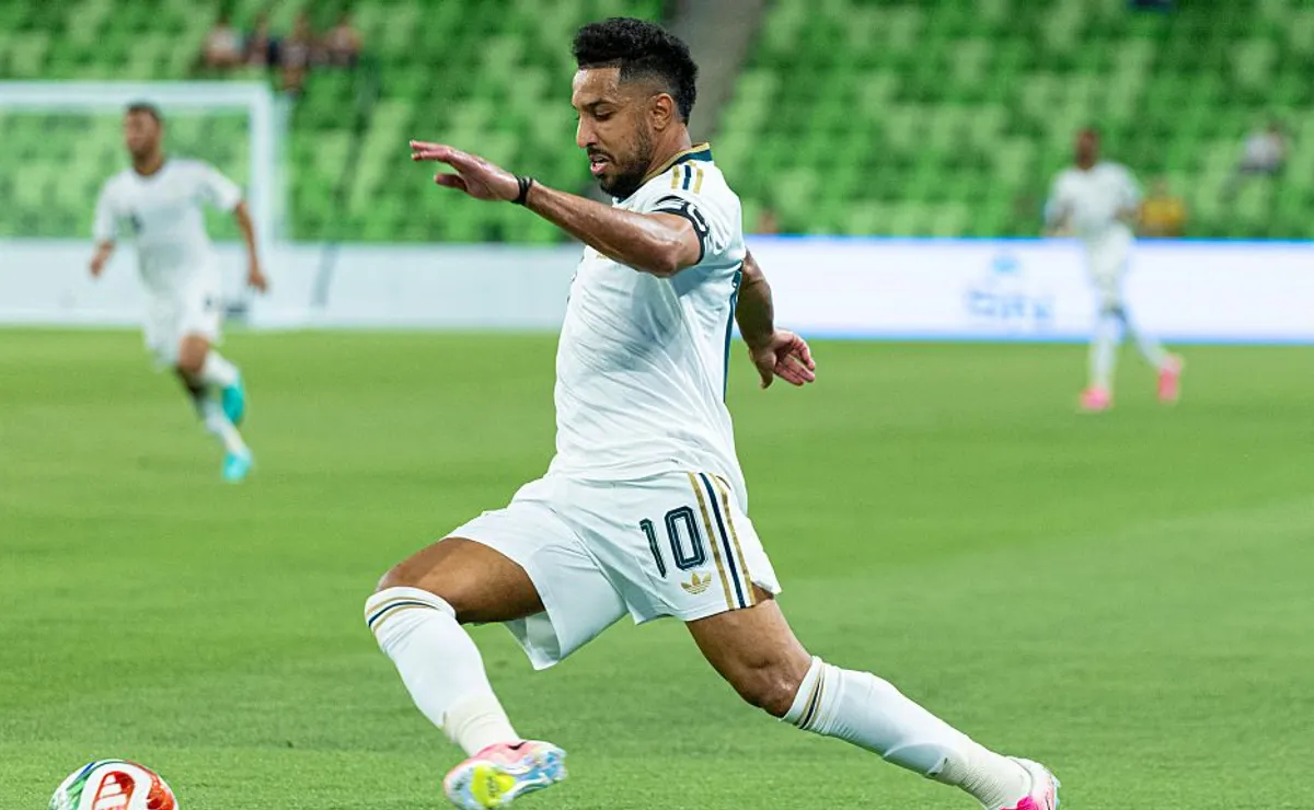 Arábia Saudita tenta repetir feito de 2022 em estreia contra o Uruguai na Copa do Mundo