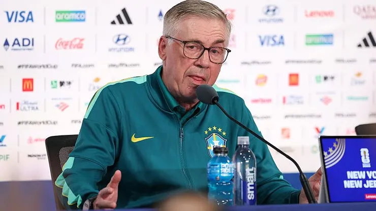 Ancelotti durante coletiva na Copa do Mundo - (Photo by Darrian Traynor/Getty Images)