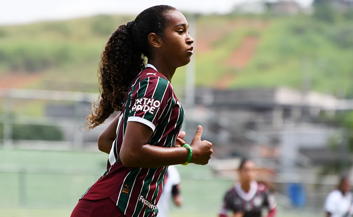 Joia do Fluminense, Manu Teixeira celebra convocação para Seleção Feminina Sub-15: “Realização de um sonho”