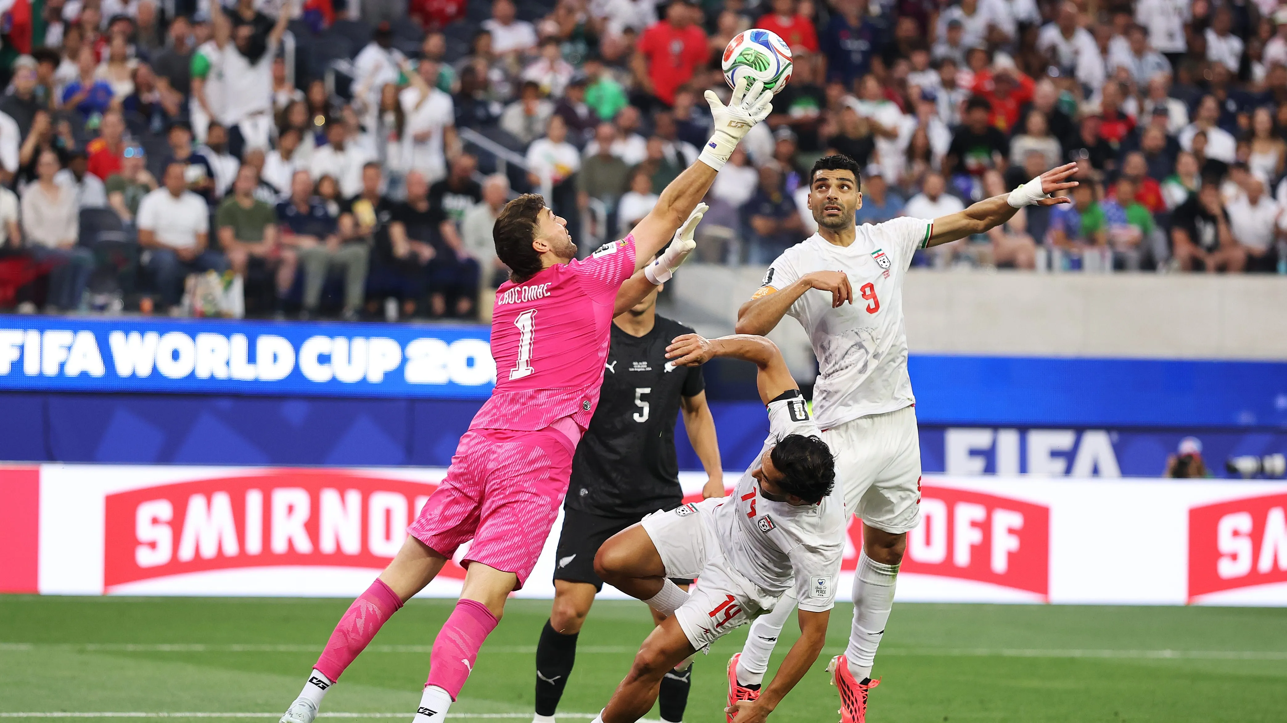 Irã x Nova Zelândia - Foto: Richard Heathcote/Getty Images.