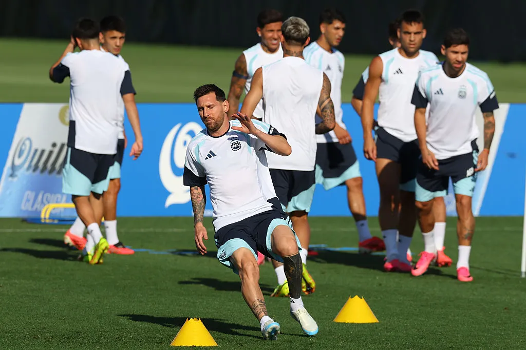 Argentina durante treino antes da estreia na Copa 2026. Foto: Alejandro Pagni/Getty Images