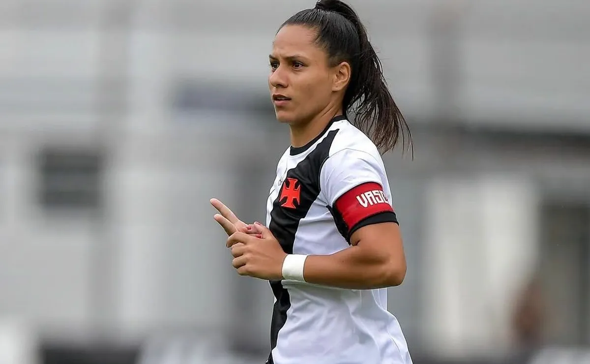Ju Santos destaca importância do recesso e projeta sequência da temporada no Vasco