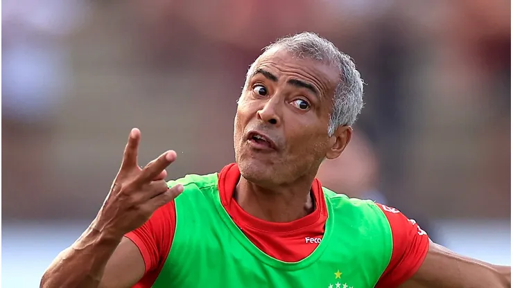 Romário não renovaria antes da Copa do Mundo.