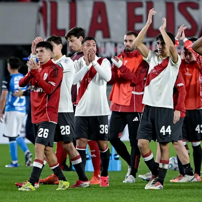 Cabe no seu time? River confirma barca com 12 jogadores
