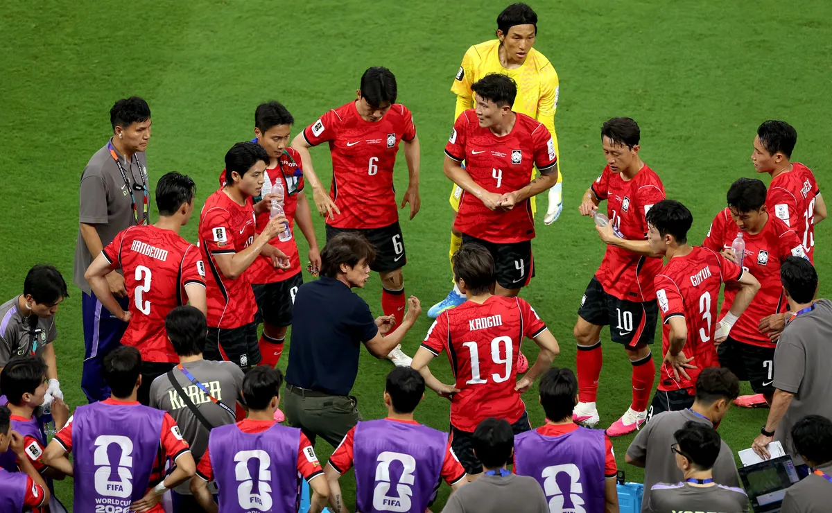 Autoridades do méxico derrubam drone que sobrevoava treino da Coreia do Sul