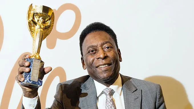 Pelé ainda precisa ser alcançado por Messi sobre médias de gols – (Photo by Jeff Spicer/Getty Images)