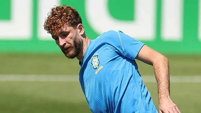 Léo Pereira na Seleção. Foto: Darrian Traynor/Getty Images