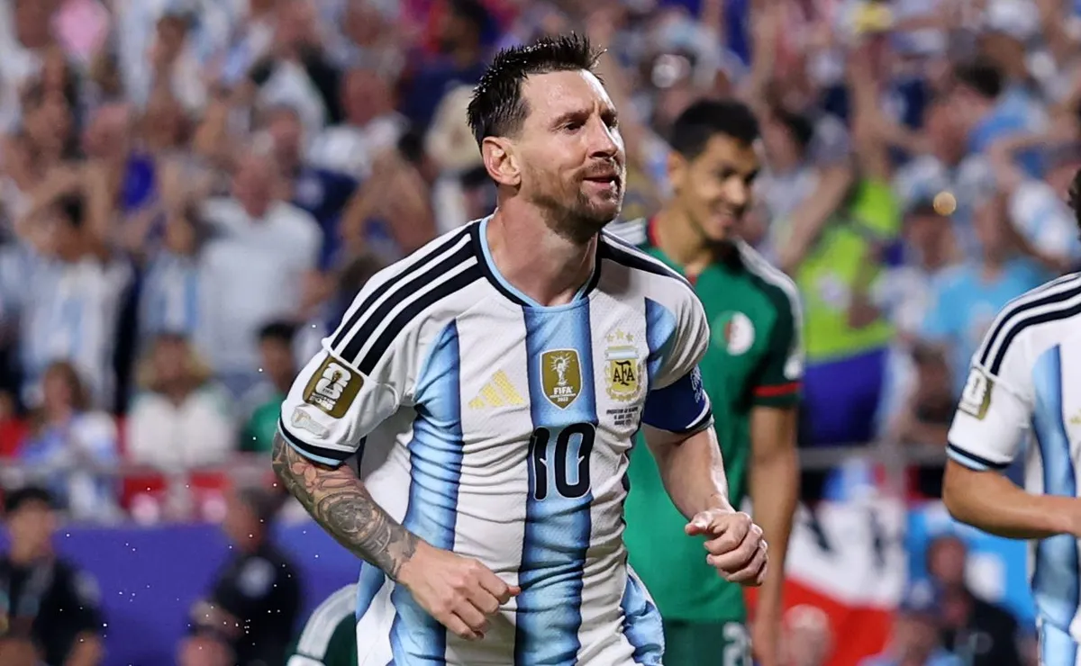 Messi supera Cristiano Ronaldo em comparação de estreias na Copa do Mundo de 2026