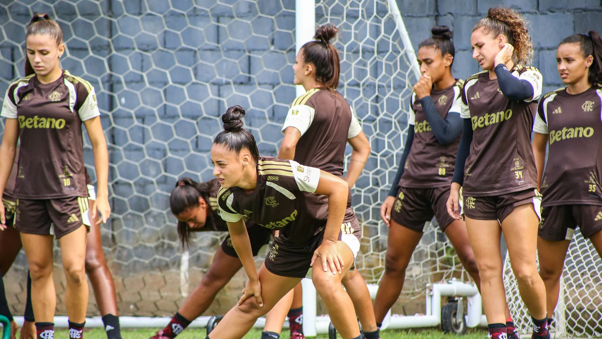 Jogadoras do Flamengo em treino na Gávea