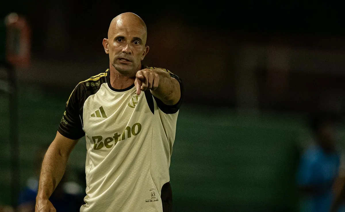 Celso Silva projeta sequência da temporada do Flamengo: “Reorganizar e retomar o trabalho”