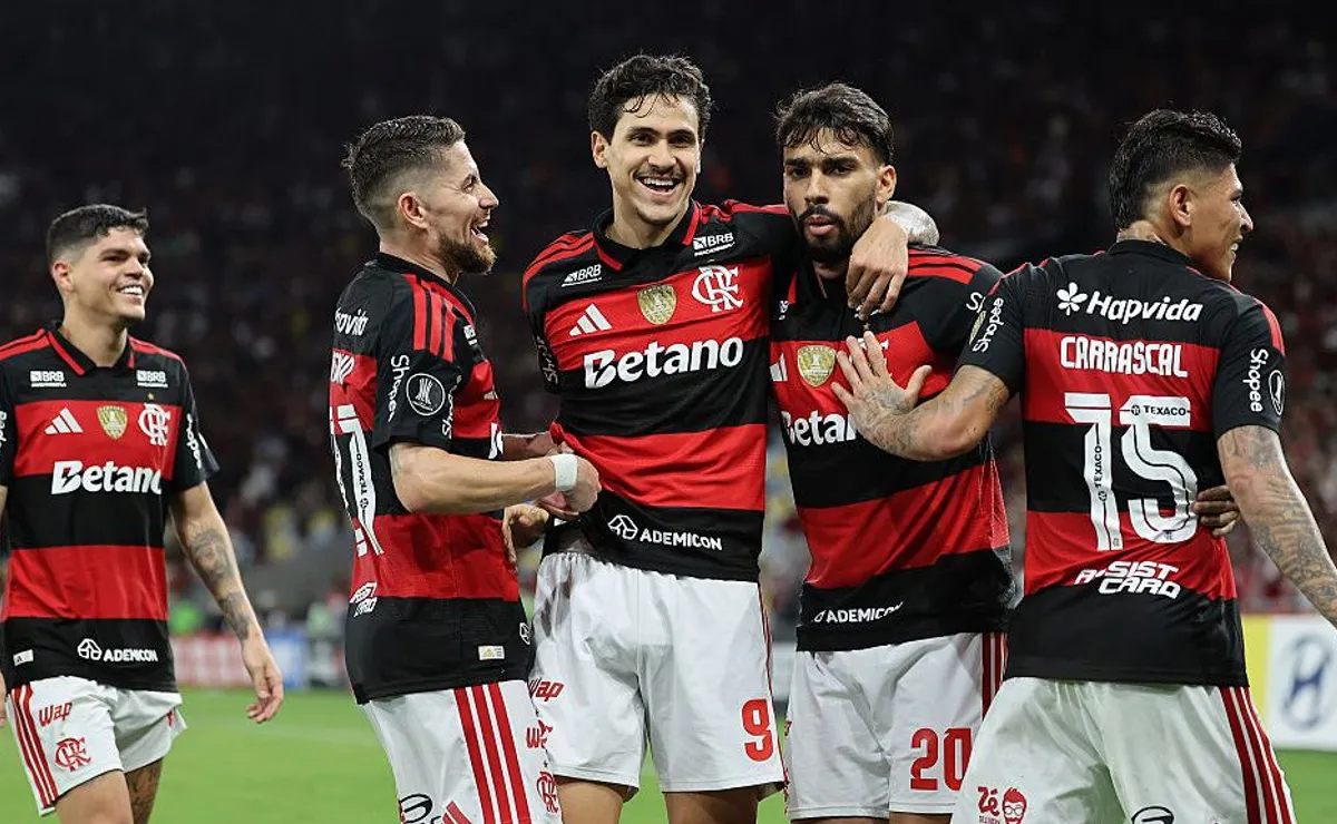 Flamengo enfrentou a Seleção Brasileira três vezes na história e tem duas vitórias