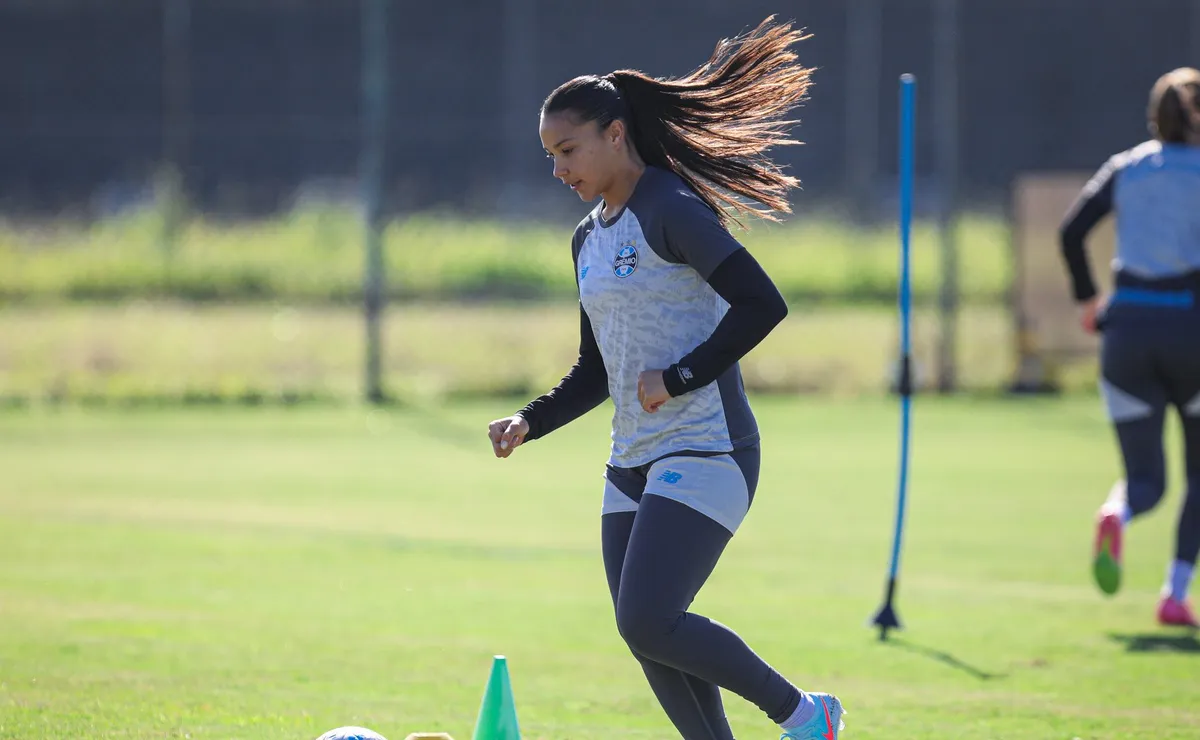 Time feminino do Grêmio se reapresenta para a sequência da temporada após período de férias