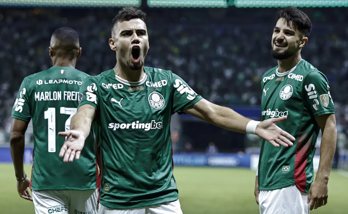 Palmeiras enfrentou seleções desta Copa do Mundo, incluindo campeãs mundiais, e tem retrospecto positivo
