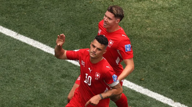 Granit Xhaka, meio-campista e capitão da Suíça - Foto: Richard Heathcote/Getty Images