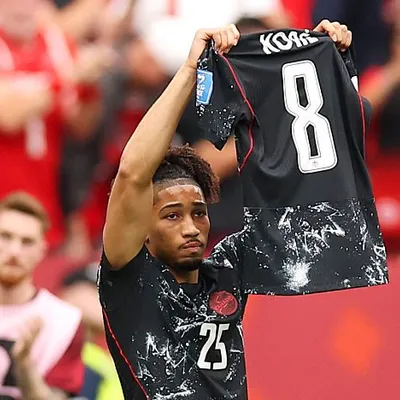 Canadá goleia Catar, mas perde Koné por grave lesão
