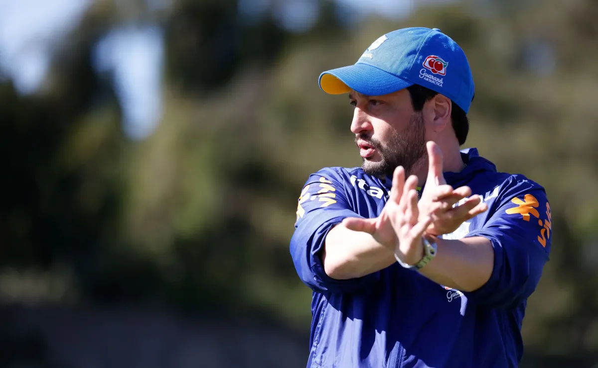 Arthur Elias avalia sequência de amistosos da Seleção Feminina: “Experiência fantástica”