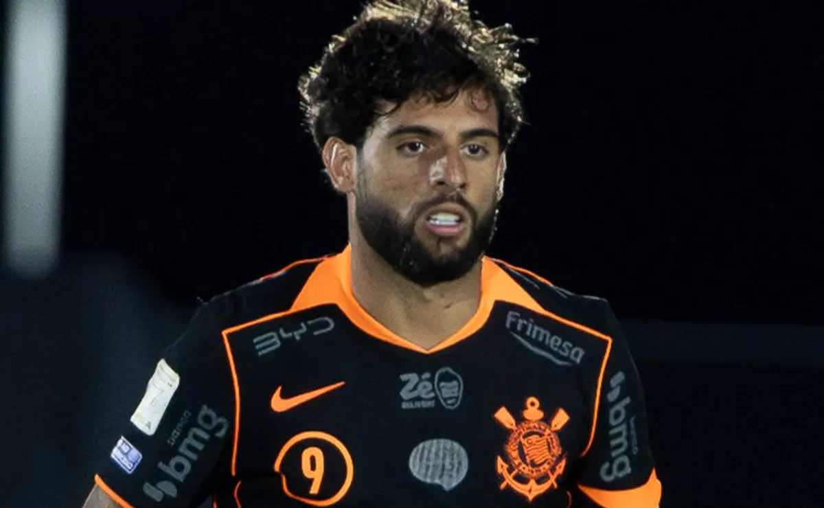 Corinthians aceita vender Yuri Alberto por menos de R$ 118 milhões e aguarda proposta oficial chegar