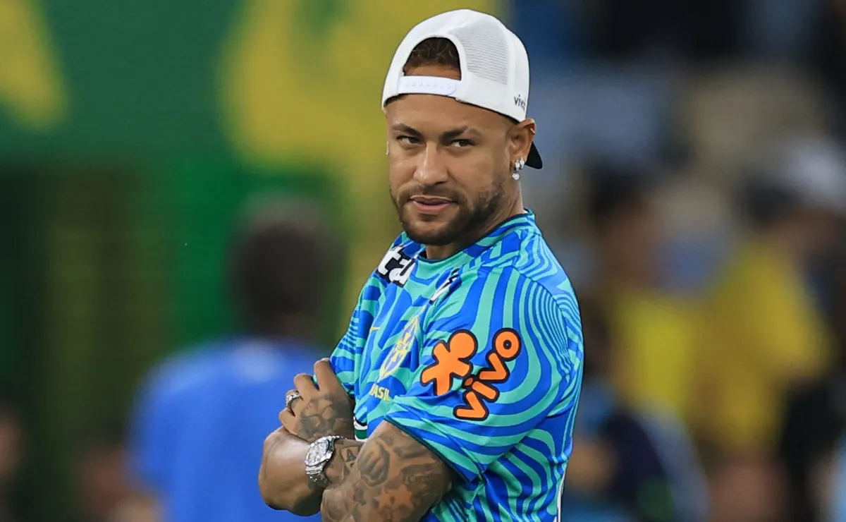 Luana Piovani alfineta Neymar, da Seleção Brasileira: “Evitem esbarrar na TV para ele não cair”