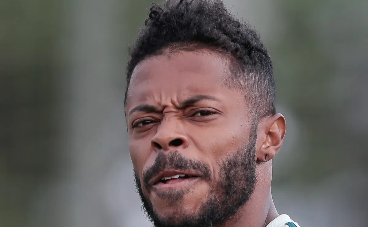 Michel Bastos afirma que Neymar não deve jogar em Escócia x Brasil pela Copa do Mundo: “Sem esperança”