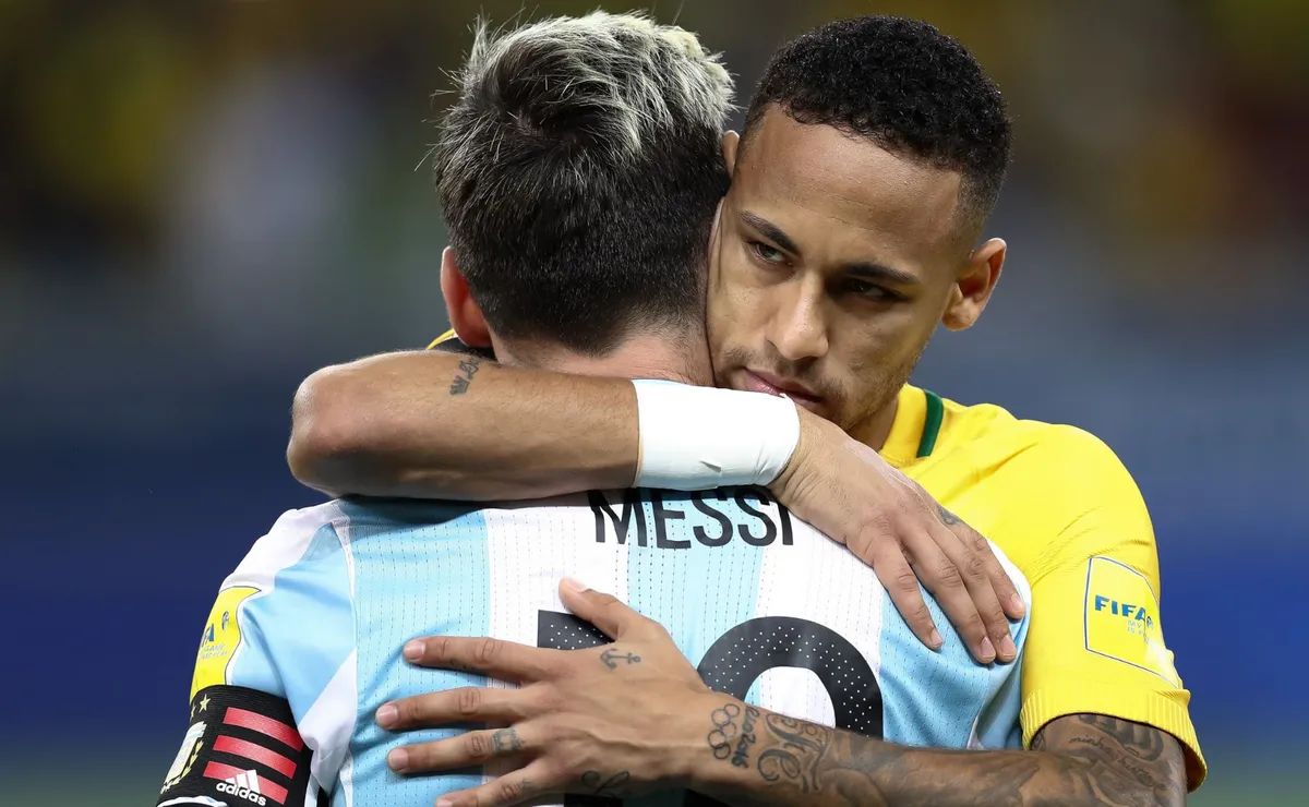 Müller defende Neymar em comparação com Messi: “200 mil vezes mais habilidoso”
