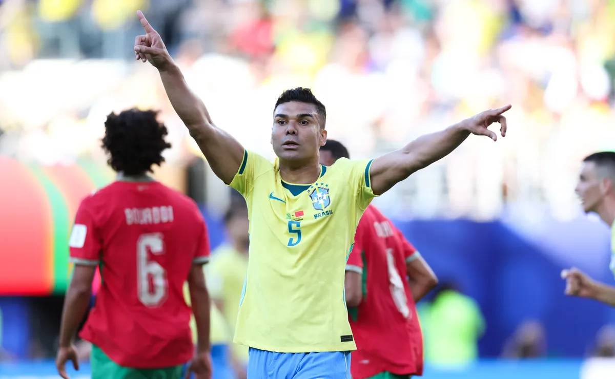 Três remanescentes da goleada sobre o Haiti seguem na Seleção Brasileira após 10 anos