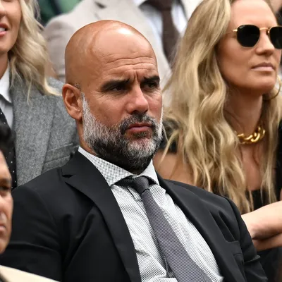 Guardiola assiste a Escócia x Marrocos e é alvo da seleção africana