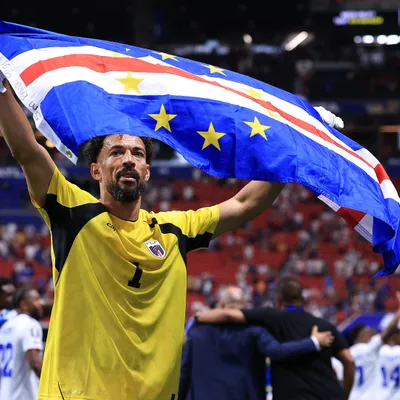Vozinha conta com detalhes da partida contra o Cruzeiro