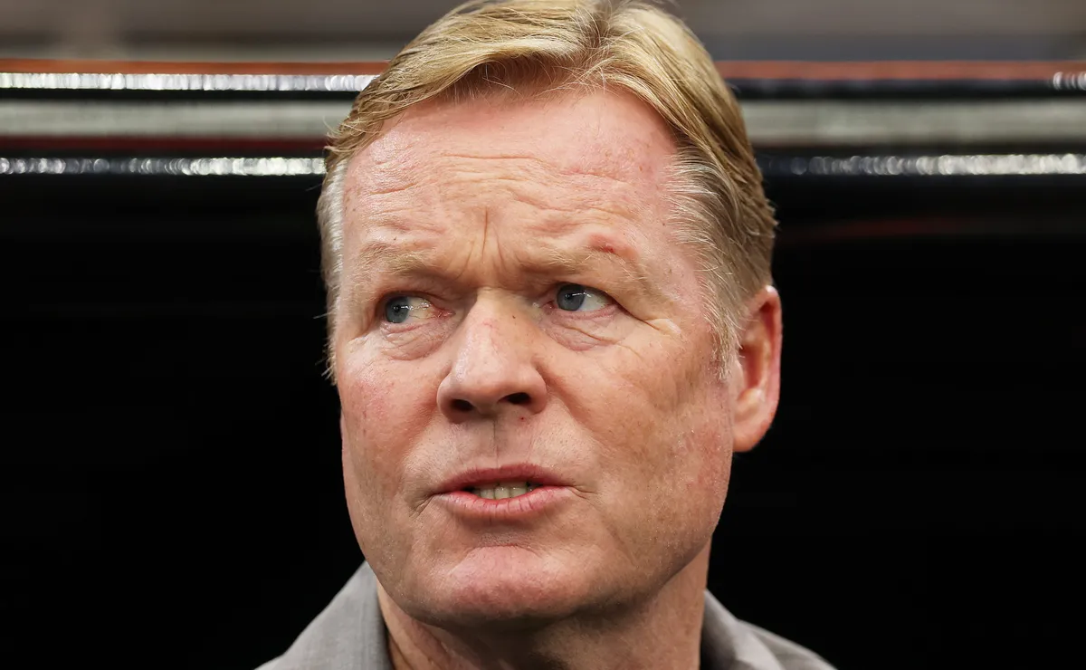 Koeman mantém Memphis no banco e 11 inicial deve ser mantido em Holanda x Suécia