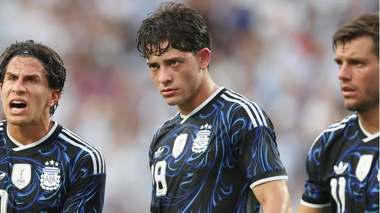 Agustín Giay esteve cotado para ser convocado por Scaloni para a Copa pela Albiceleste