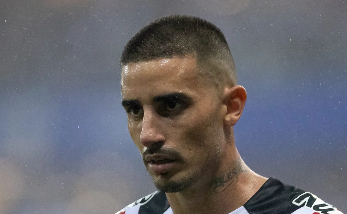 Vídeo: Thiago Galhardo destaca trabalho de Carlo Ancelotti na Seleção Brasileira