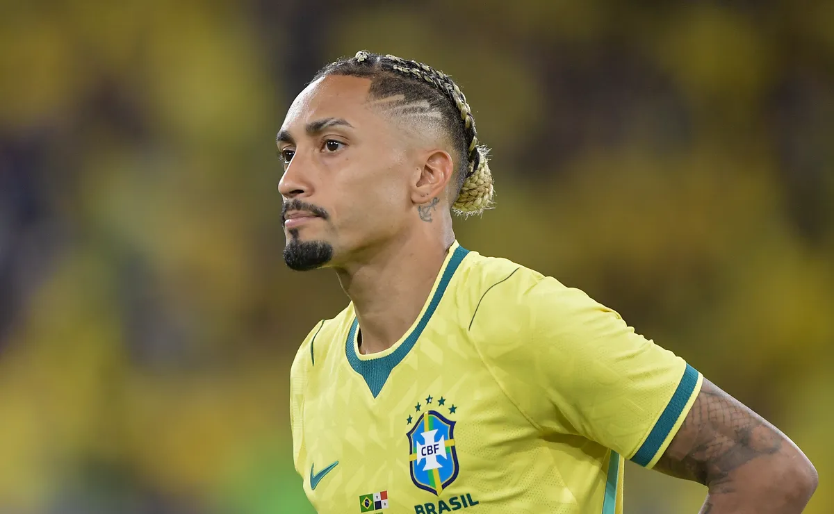 Raphinha acelera recuperação na Copa do Mundo e faz tratamento intensivo para voltar ao Brasil