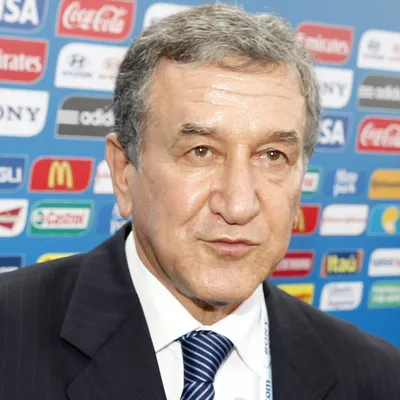 Parreira apresenta discreta melhora na UTI