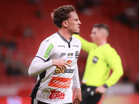 Santos não desiste de Ian Lucas e negocia com Athletic