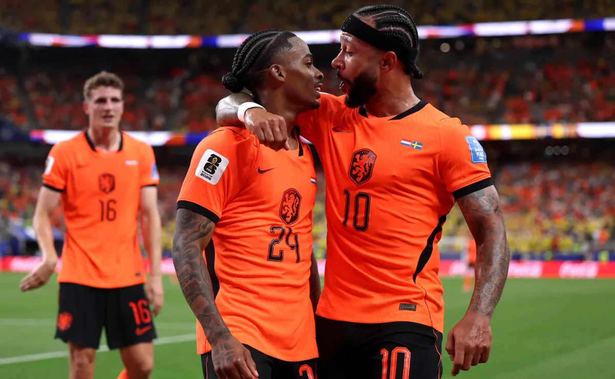 Memphis Depay se recusa a projetar Brasil x Holanda: “Estamos focados no nosso próximo jogo”