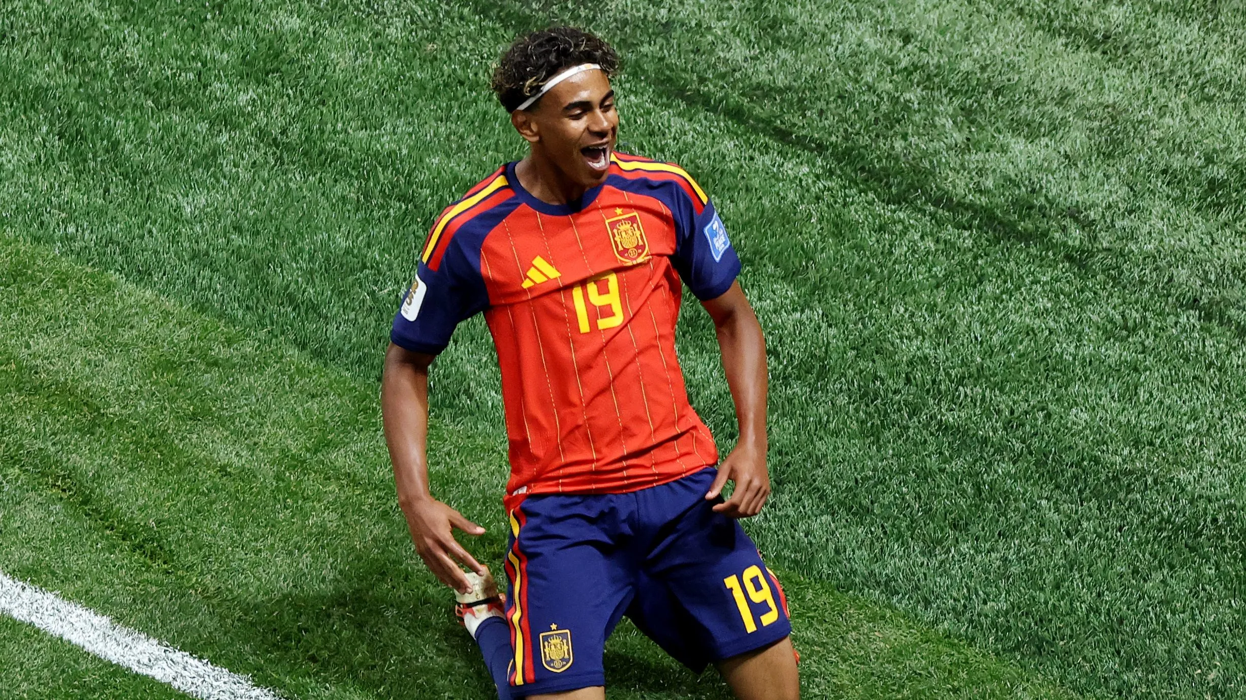 Yamal marcou seu primeiro gol em Copas. (Photo by Buda Mendes/Getty Images)